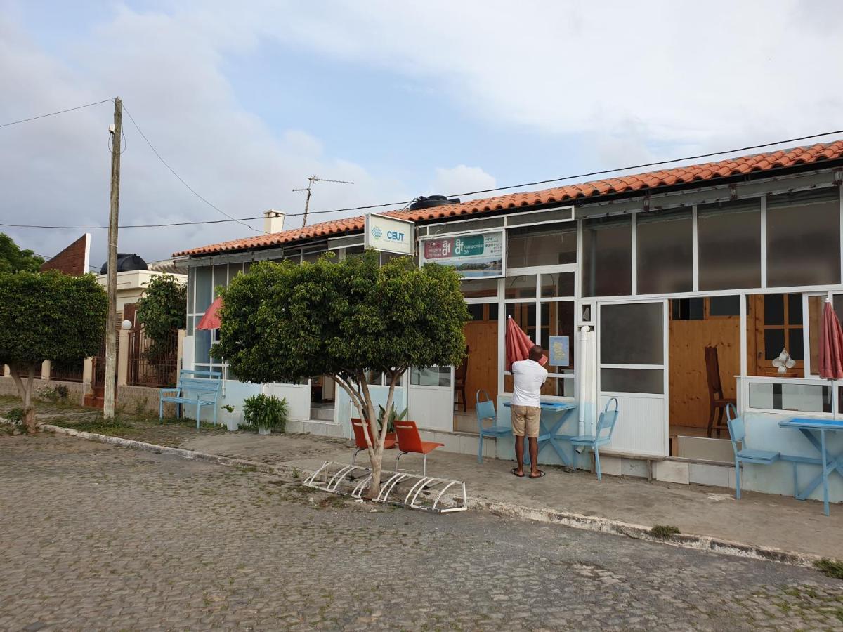 Ferienwohnung Apartamento Turistico Ceut Tarrafal  Exterior foto